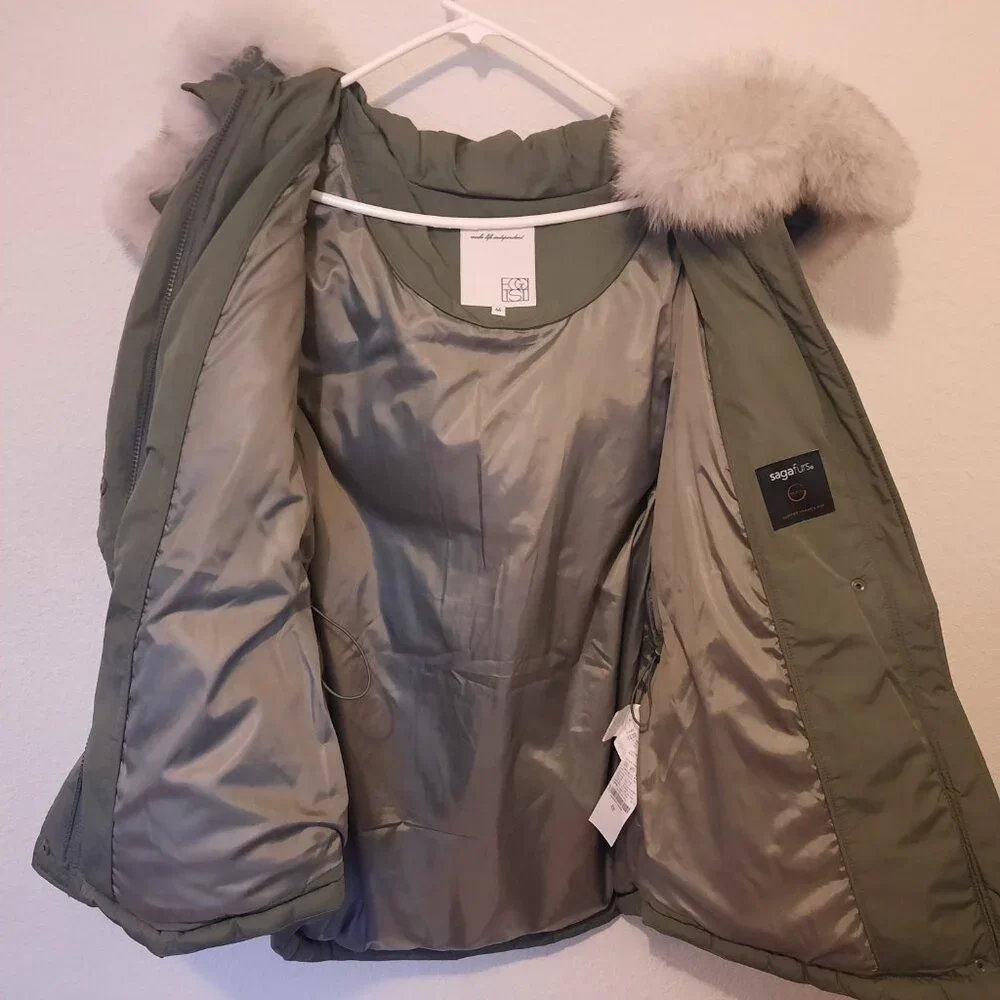 Saga Furs Dawn  parka size M (6-8) like New - Picture 6 of 8